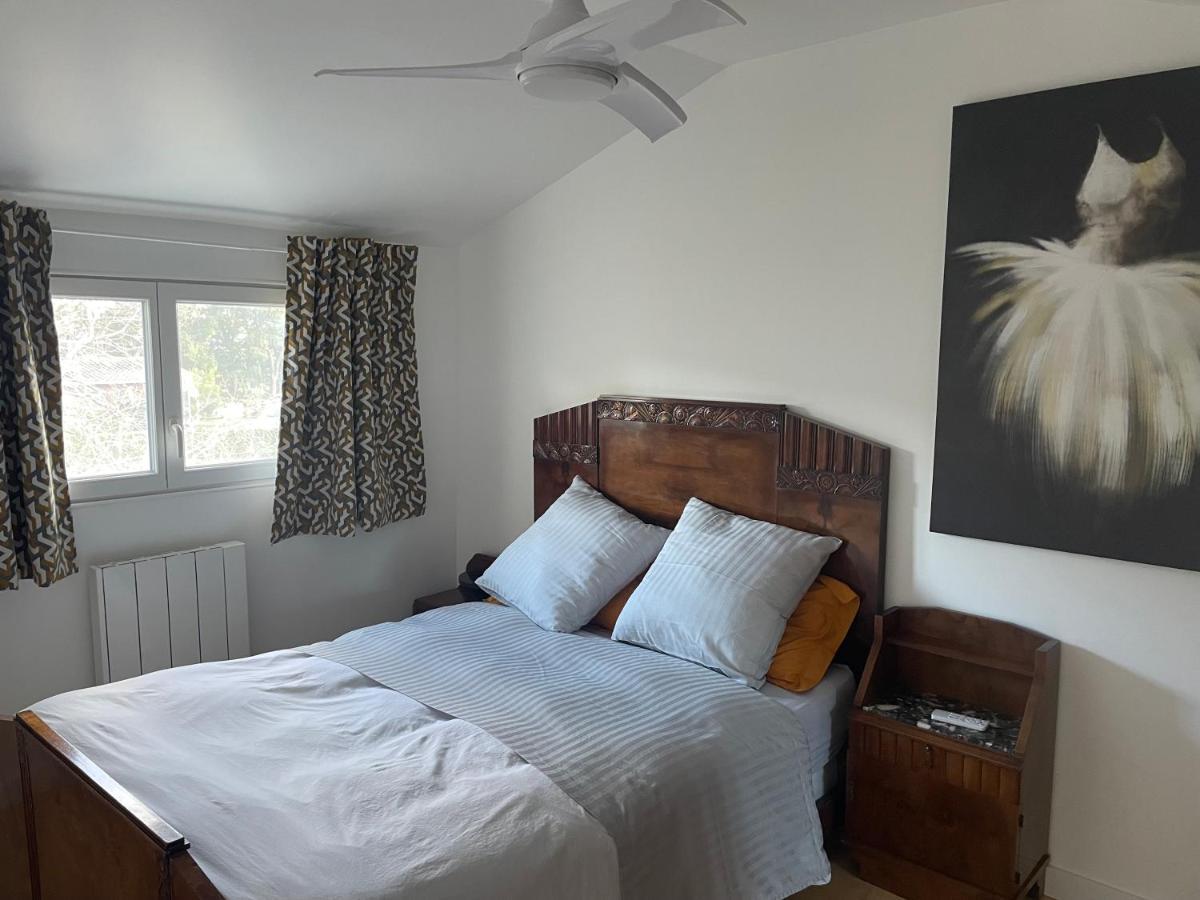Les Terrasses Des Gardies Bed & Breakfast Pignan Exterior photo